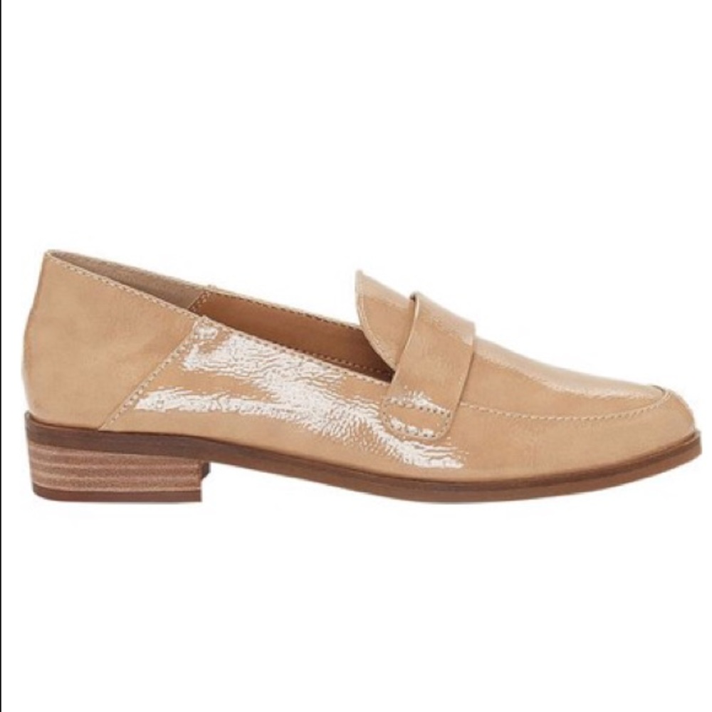 NEW! Lucky Brand Nude Patent Loafers - Picture 5 of 7